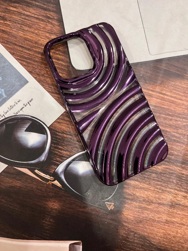 iPhone 13 Pro Premium Zig Zag Silicone Case - Purple